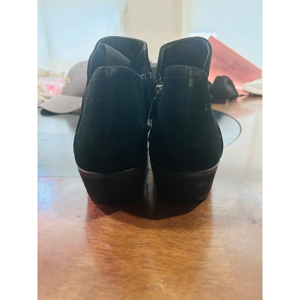 Crown and Ivy Ankle Boots Women 10W Black Excellent Suede Low Block Heel Zipper
